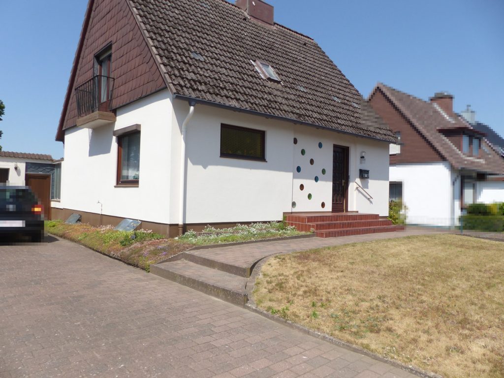 NEUER PREIS: Gut geschnittenes Einfamilienhaus in sehr guter Lage in Tungendorf zu kaufen!