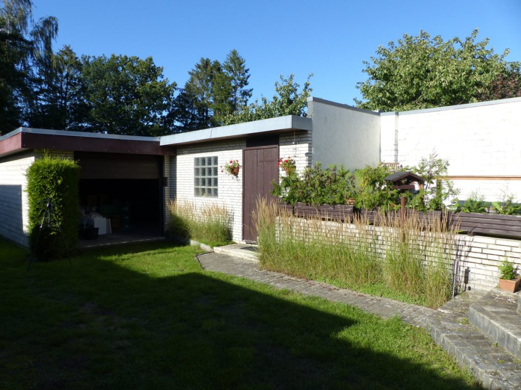 NEUER PREIS: 94 m² Doppelhaushälfte mit großem Garten und großer Garage zu kaufen!