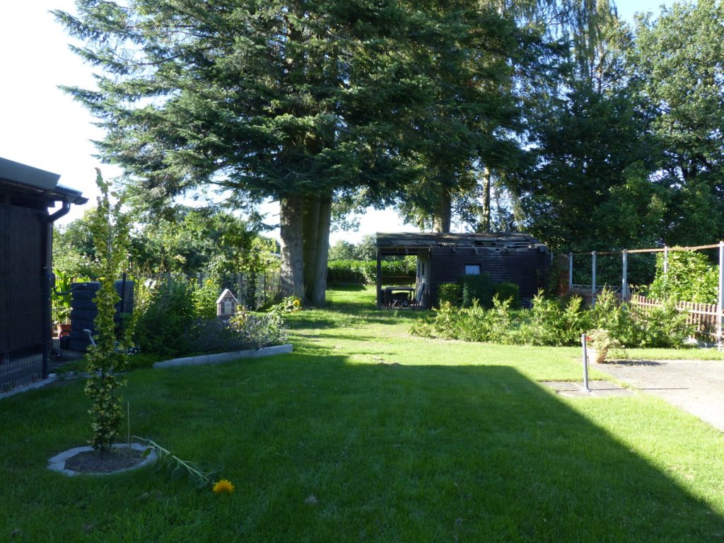 NEUER PREIS: 94 m² Doppelhaushälfte mit großem Garten und großer Garage zu kaufen!