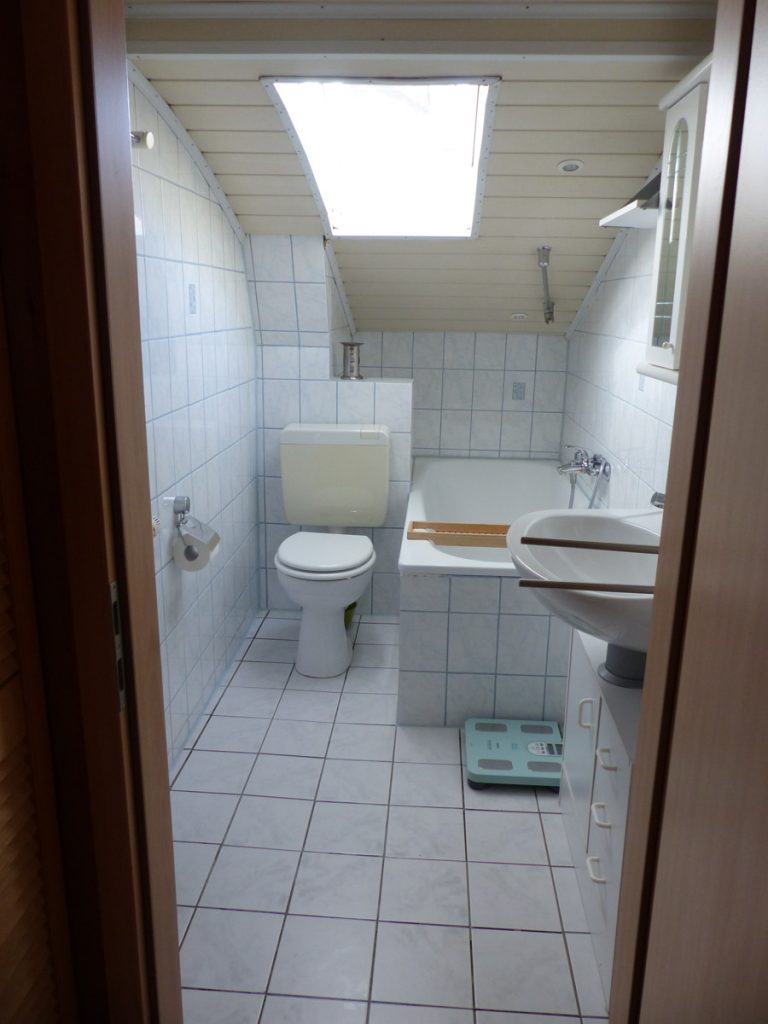 NEUER PREIS: 94 m² Doppelhaushälfte mit großem Garten und großer Garage zu kaufen!