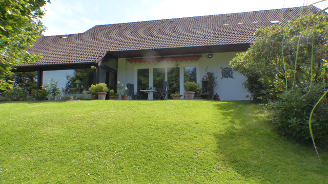 Provisionsfrei für den Käufer: Freistehendes Einfamilienhaus in Stade mit tollem Grundstück