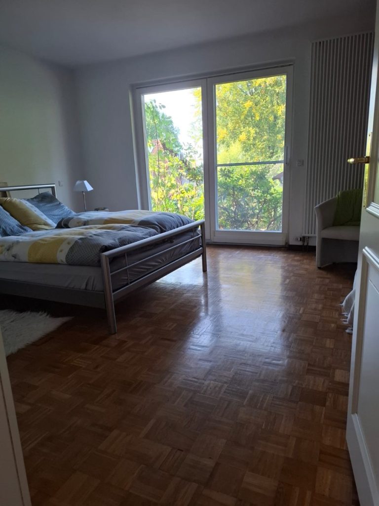 Provisionsfrei für den Käufer: Freistehendes Einfamilienhaus in Stade mit tollem Grundstück