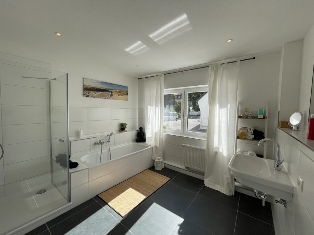 Top sanierte Immobilie (2022) in Süderstapel zur Eigennutzung oder als Ferienimmobilie