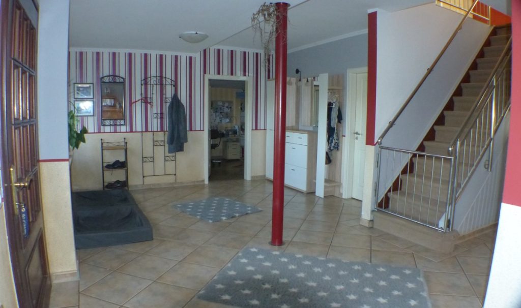 Einfamilienhaus 
mit großem Garten und 
Scheune – leben Sie Ihre Wünsche aus!