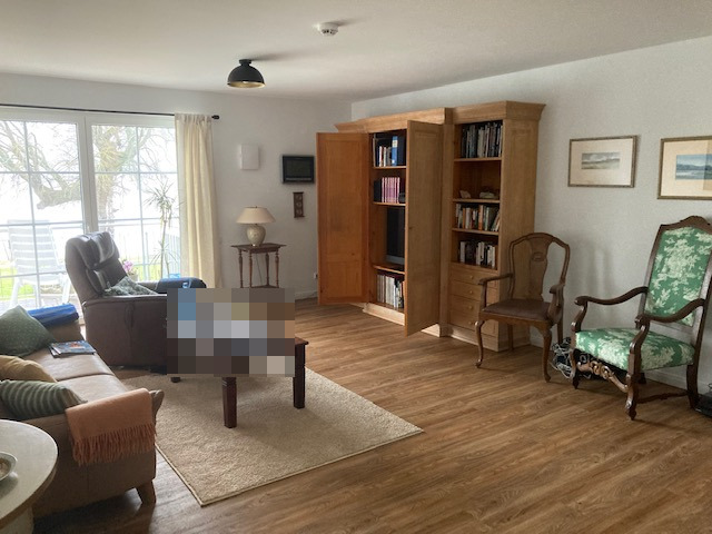 Direkt am Plöner See! 80,75 m² groß, exklusiv, barrierearm, toller Balkon mit direktem Seeblick!