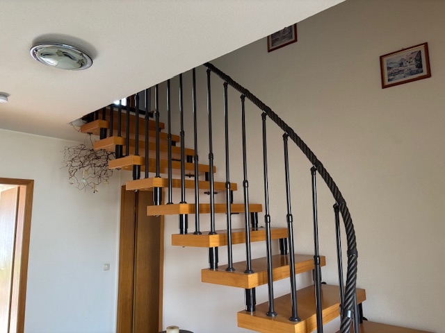 Neuer Preis: Gepflegte Doppelhaushälfte mit Doppelgarage in ruhiger Lage in Boostedt zu verkaufen