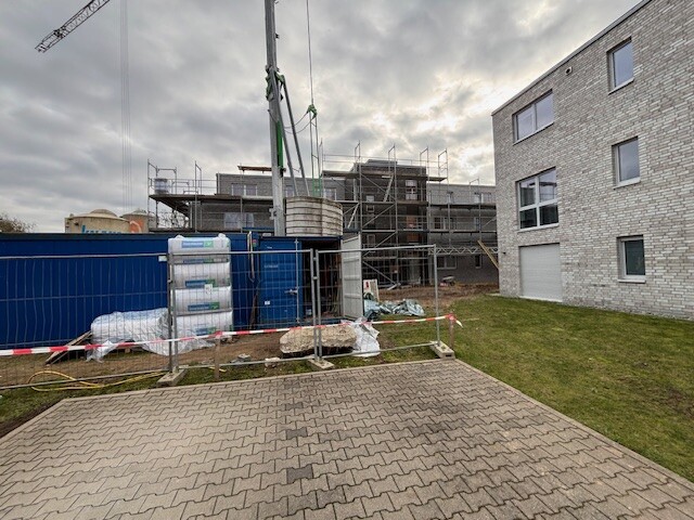 Erstbezug im Neubau: 2 Zimmer auf ca. 64,39 m² mit tollem Balkon (3 Wohnungen verfügbar)!