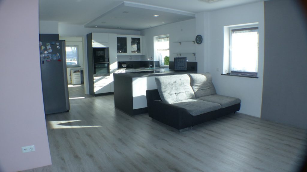 Modernes Einfamilienhaus mit über 157 m² Wohnfläche aus 2016 zu kaufen – Schauen Sie es sich an!