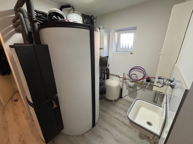 Modernes Einfamilienhaus mit über 157 m² Wohnfläche aus 2016 zu kaufen – Schauen Sie es sich an!