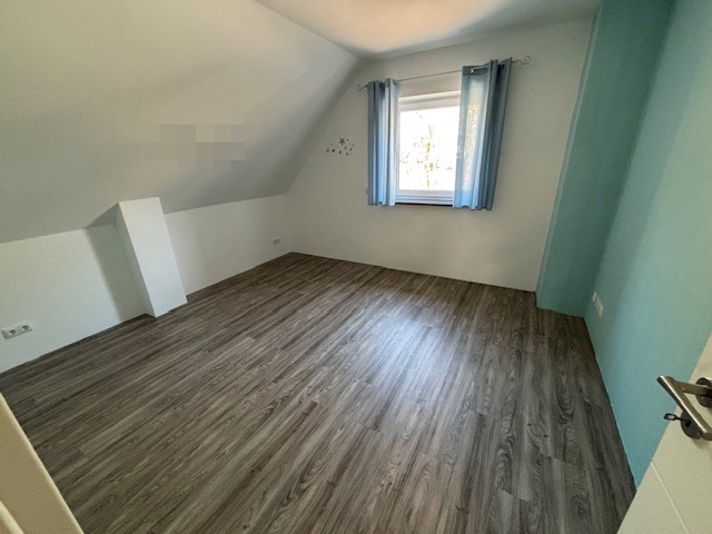 Modernes Einfamilienhaus mit über 157 m² Wohnfläche aus 2016 zu kaufen – Schauen Sie es sich an!