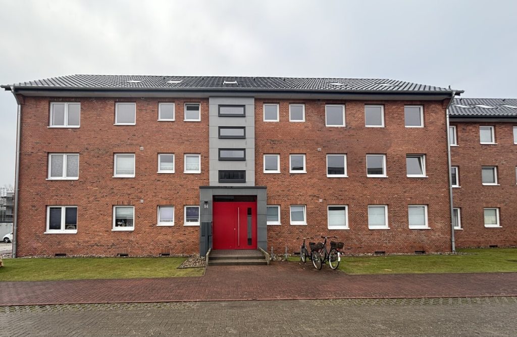 Toll geschnittene, renovierte 3-Zimmer-Wohnung im 2. OG mit ca. 83 m² Wohnfläche  und Balkon!