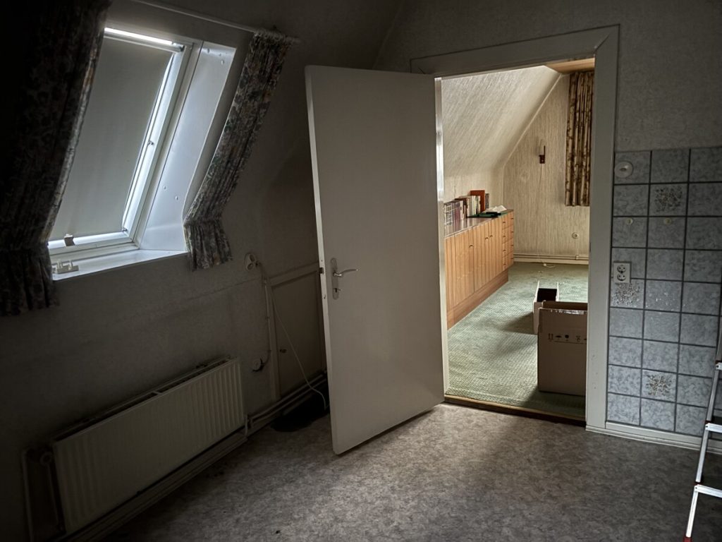 Sanierungsbedürftiges Einfamilienhaus in bester Lage in Tungendorf zu verkaufen!