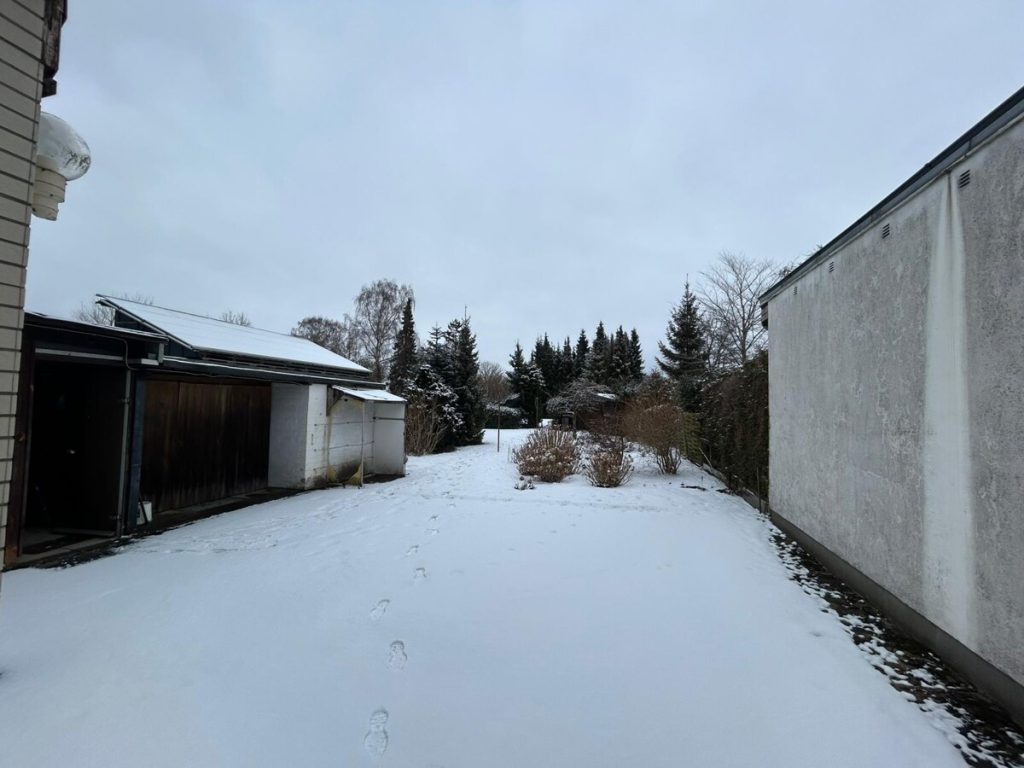 Sanierungsbedürftiges Einfamilienhaus in bester Lage in Tungendorf zu verkaufen!