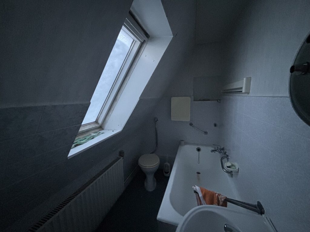 Sanierungsbedürftiges Einfamilienhaus in bester Lage in Tungendorf zu verkaufen!