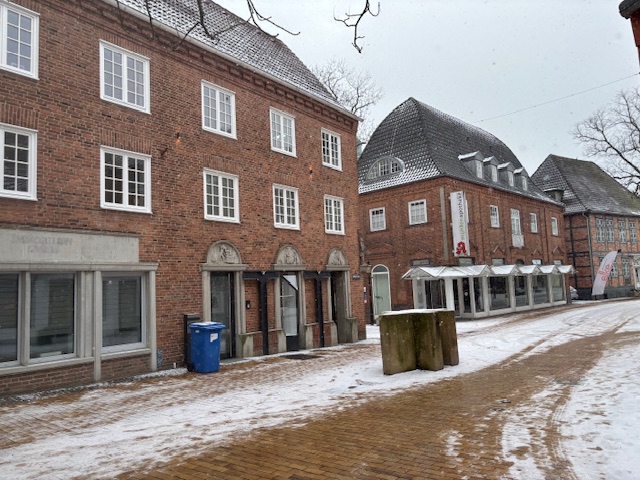 Kleines, attraktives Ladenlokal (2 Ebenen) in der Lütjenstraße/Mühlenbrücke zu sofort zu vermieten!