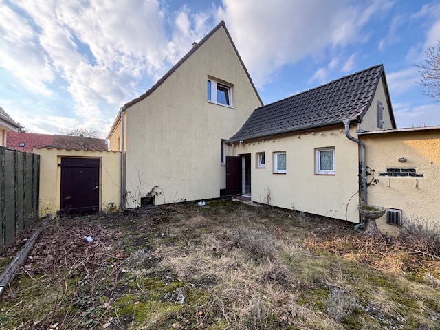 Abriss oder umfangreiches Einfamilienhaus-Sanierungsobjekt in Toplage in der Gartenstadt zu kaufen.