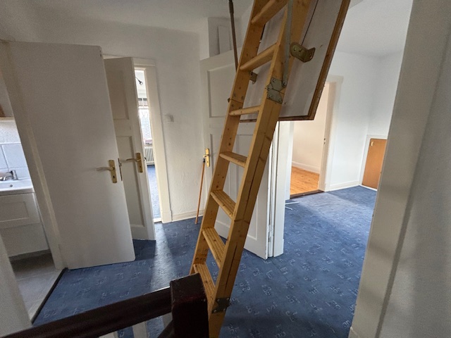 Charmantes Einfamilienhaus in Toplage mit modernisierter Gebäudehülle auf 113 m² Wohnfläche