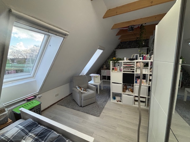 Zweifamilienhaus, teilsaniert in der Kieler Str. zu verkaufen! Ca. 130,00 und 49,00 m² Wohnfläche