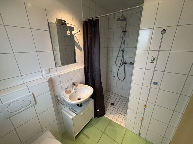 Gepflegte Doppelhaushälfte in ruhiger Lage  in Wittorf zu verkaufen — 4 Zimmer, ca. 108 m² WFL