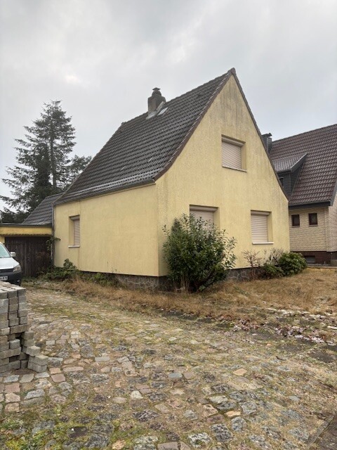 Abriss oder umfangreiches Einfamilienhaus-Sanierungsobjekt in Toplage in der Gartenstadt zu kaufen.