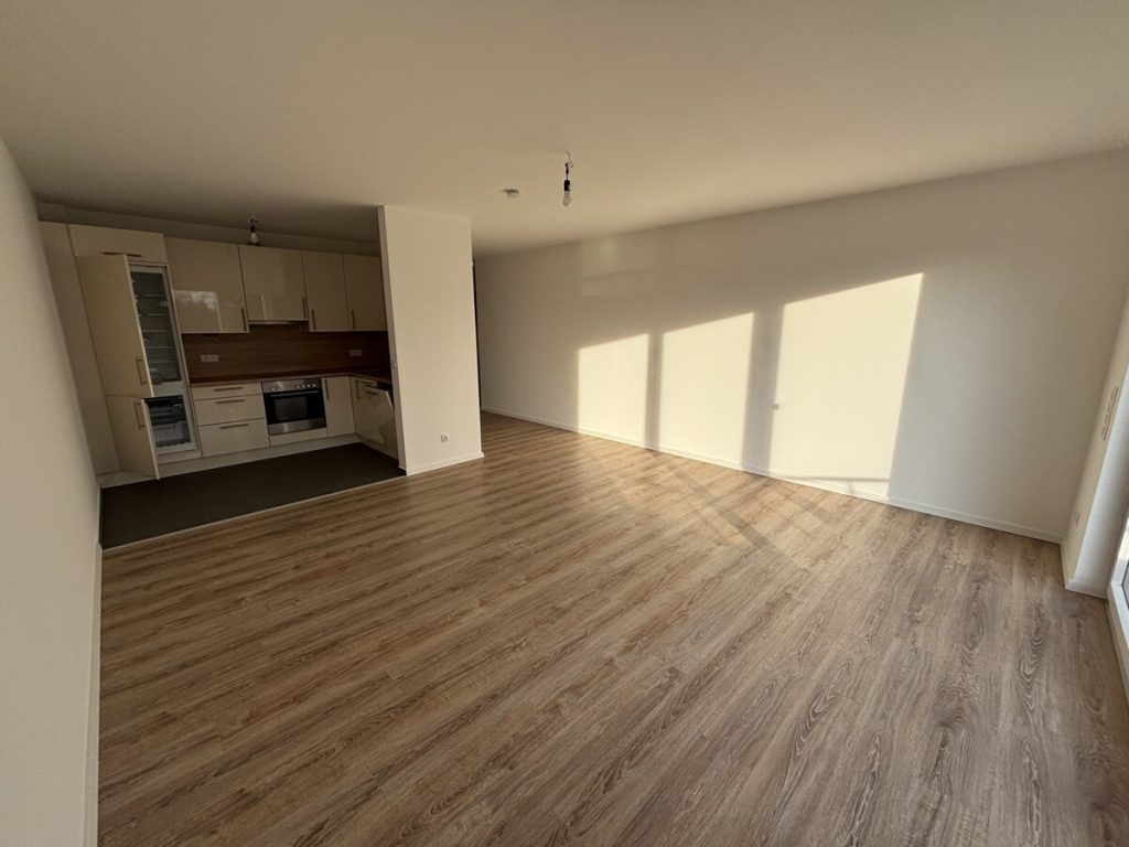 Hochwertige 2-Zimmer-Wohnung mit Balkon und moderner Ausstattung in Tungendorf zu mieten