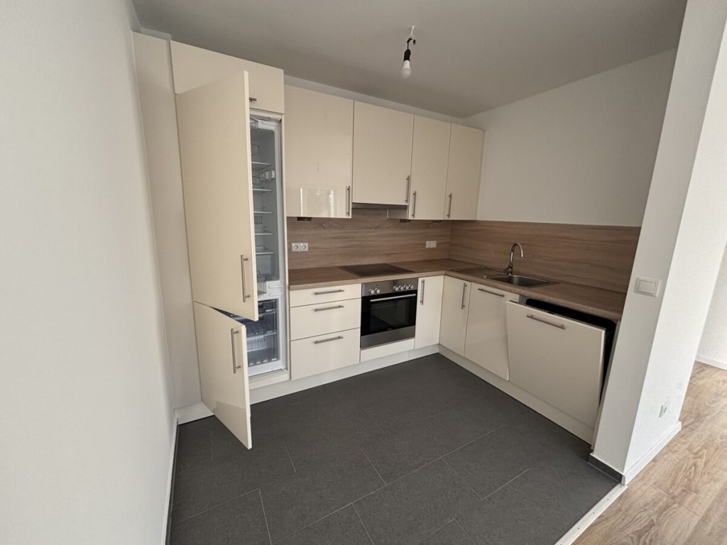 Hochwertige 2-Zimmer-Wohnung mit Balkon und moderner Ausstattung in Tungendorf zu mieten
