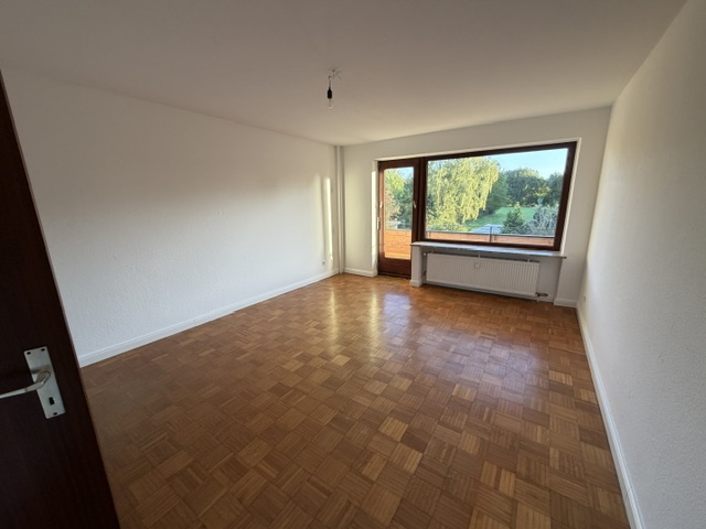 Renovierte 1-Zimmer-Wohnung mit ca. 40 m² Wohnfläche und Balkon in Gadeland zu vermieten.