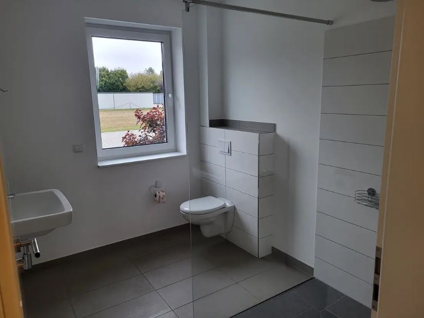 Erstbezug: 2-Zimmer-Wohnung mit 68,43 m² Wohnfläche und Balkon in der Paul-Böhm-Str. 50 zu vermieten