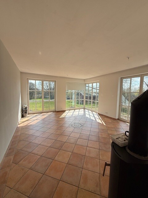 Ruhig gelegene Wohnung mit Seeblick & direktem Seezugang in Schmalensee auf ca. 130 m² Wohnfläche !
