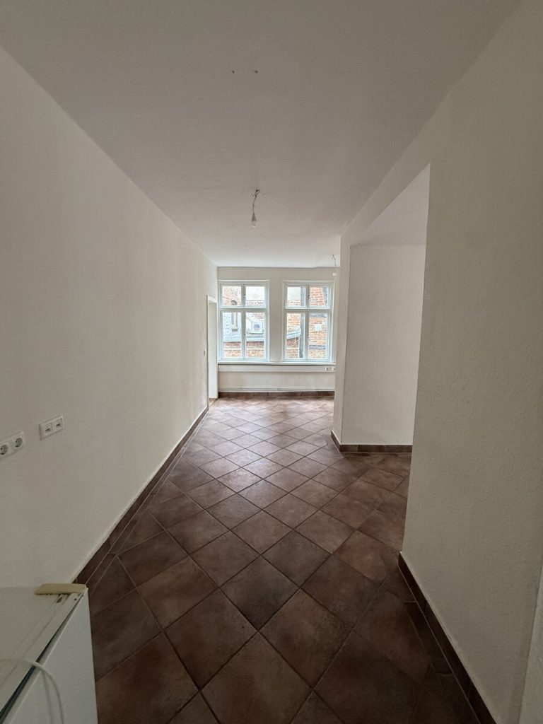 Tolle Bürofläche (2,5 Räume) in historischer Villa im Zentrum von Plön zu vermieten (69,17 m²)