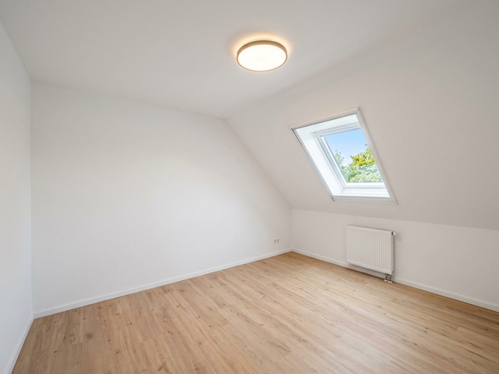 Ruhig gelegene, moderne Doppelhaushälfte mit 5 Zimmern in sehr guter Lage in Wittorf zu verkaufen!